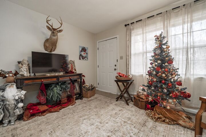 Property Photo:  2328 S Main St Street  AR 72104 
