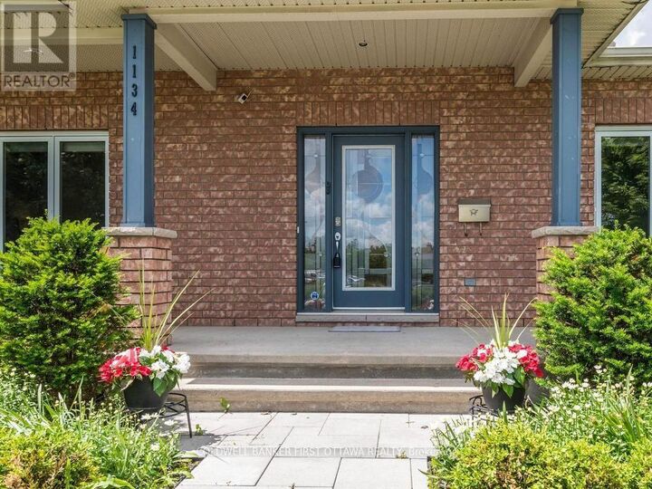 Property Photo:  1134 Stittsville Main Street  ON K2S 0B9 