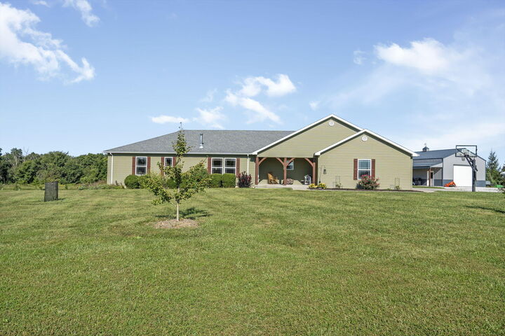 Property Photo: 3770 Ee &Amp G Rd MO 65284