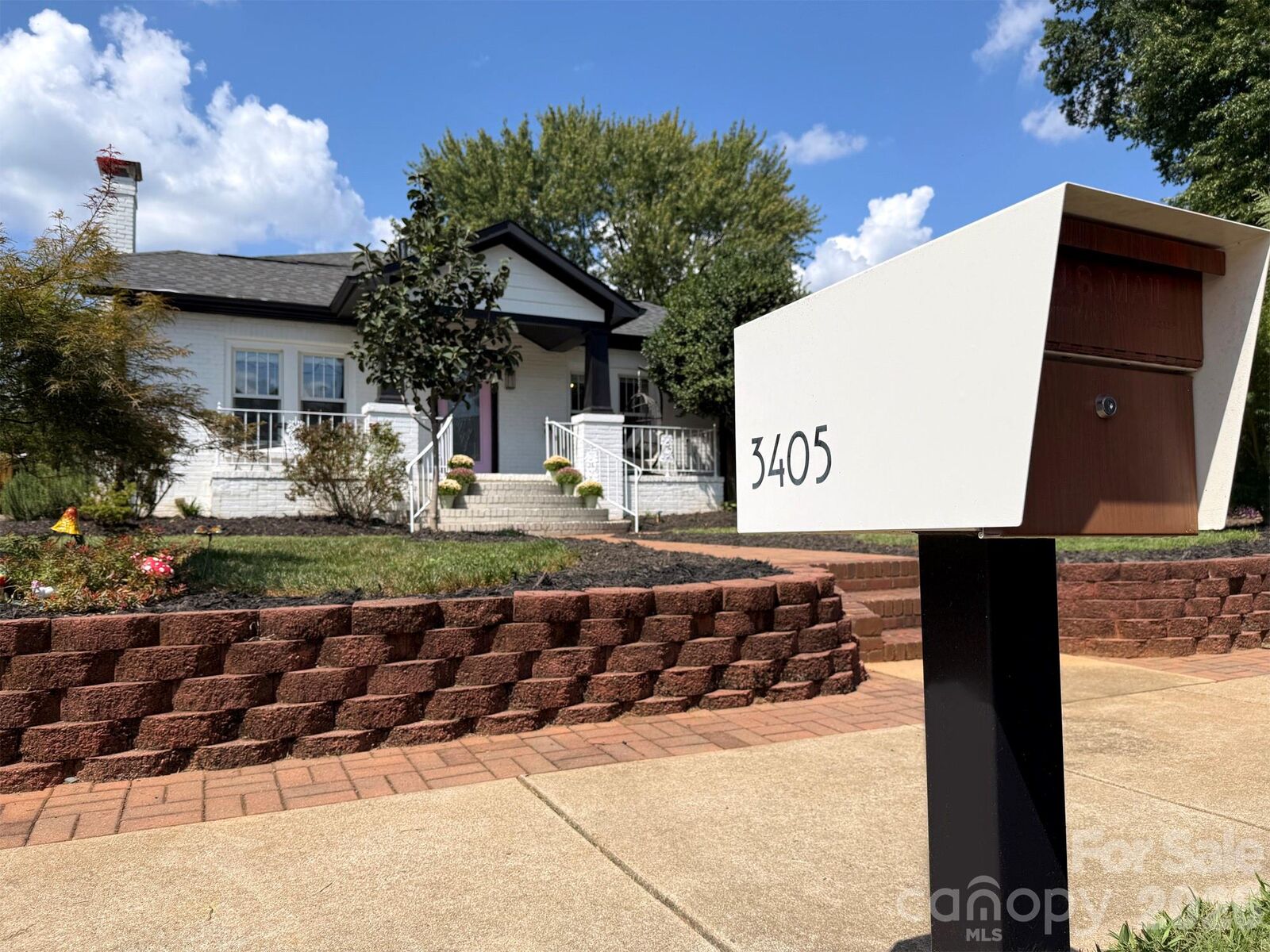 Property Photo: 3405 Benard Avenue NC 28206