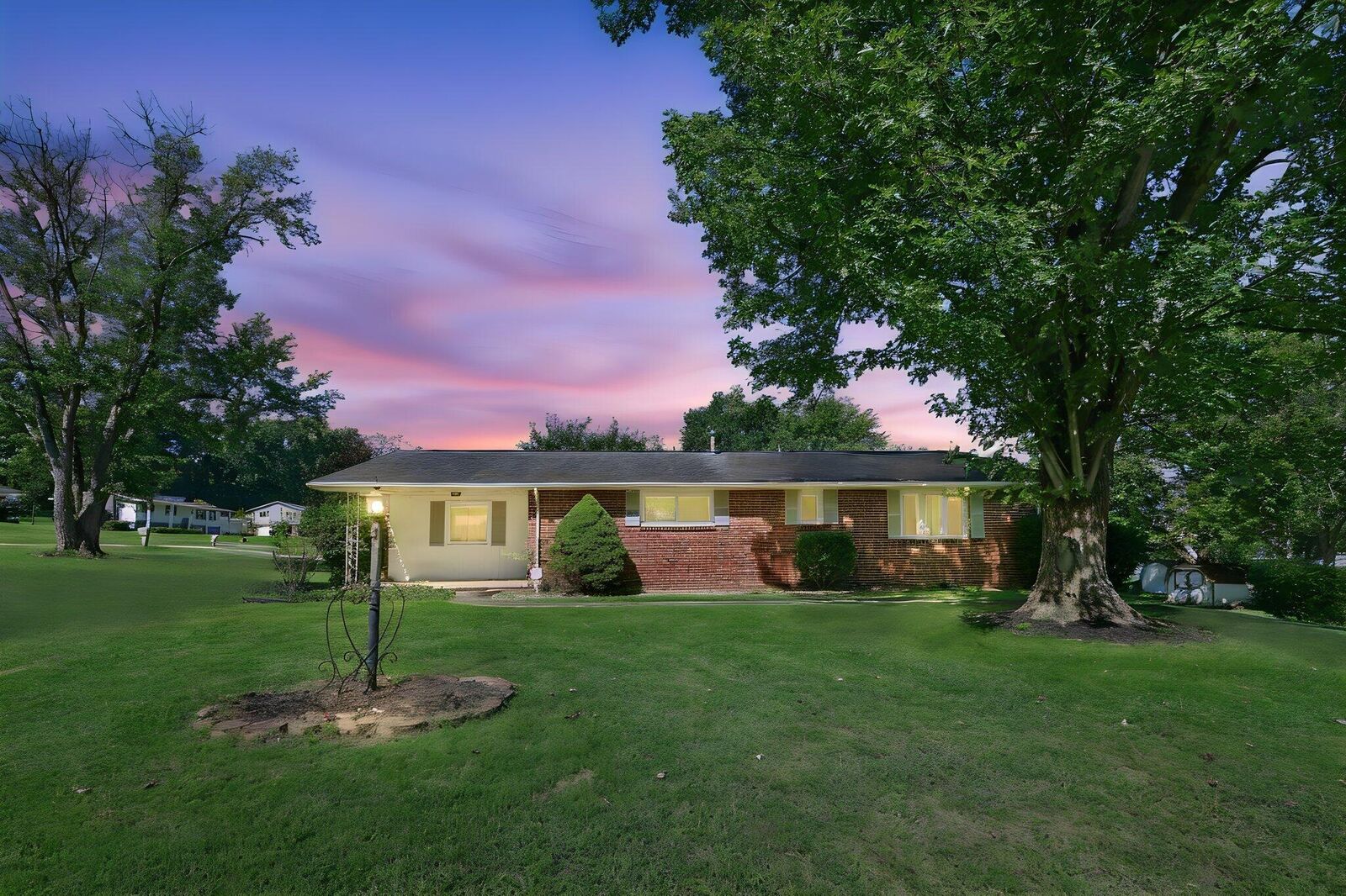 Property Photo: 3967 Skyline Drive OH 43701
