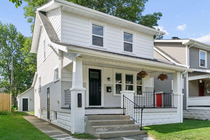 Property Photo: 611 E Jenkins Avenue OH 43207