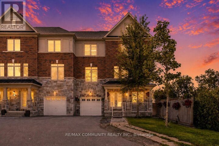Property Photo: 6435 Kingston Road ON M1C 0E9
