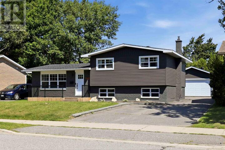 Property Photo:  122 Boundary Rd  ON P6A 5B8 