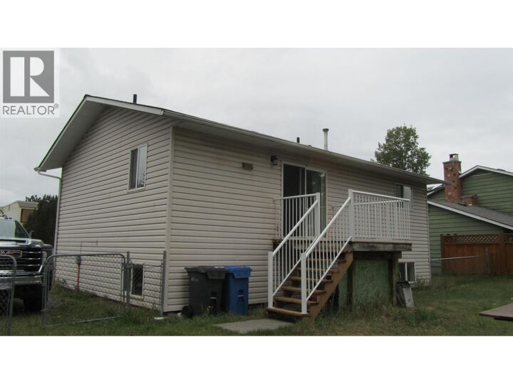 Property Photo:  229 Elm Avenue  BC V0K 2E0 