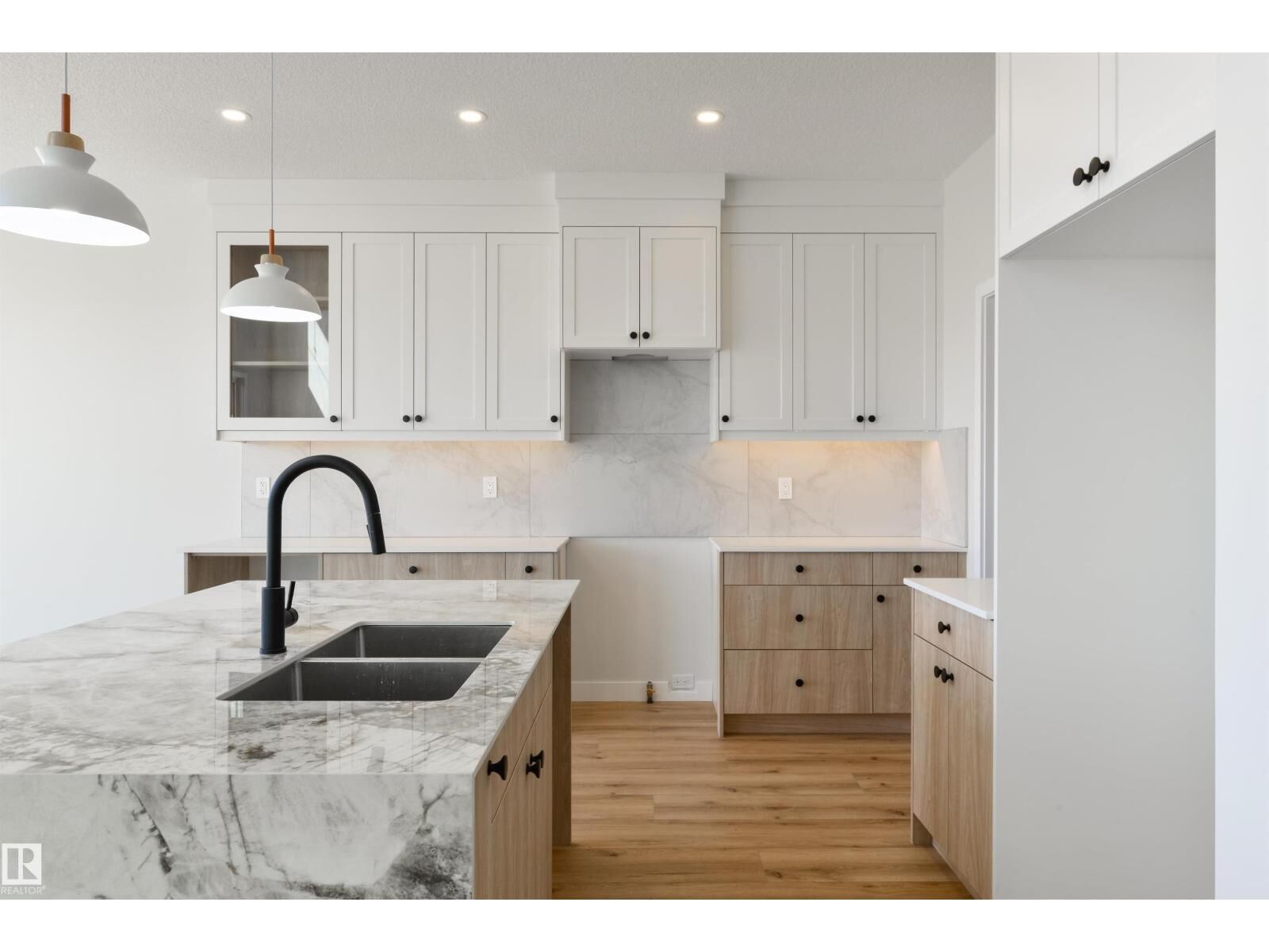 Property Photo:  1443 Osprey Ct NW  AB T5S 0H7 