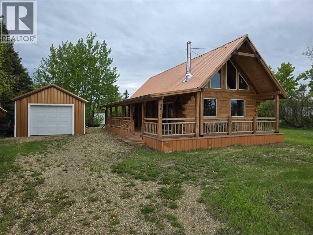 Property Photo: 5017 50 Avenue AB T0H 0E0