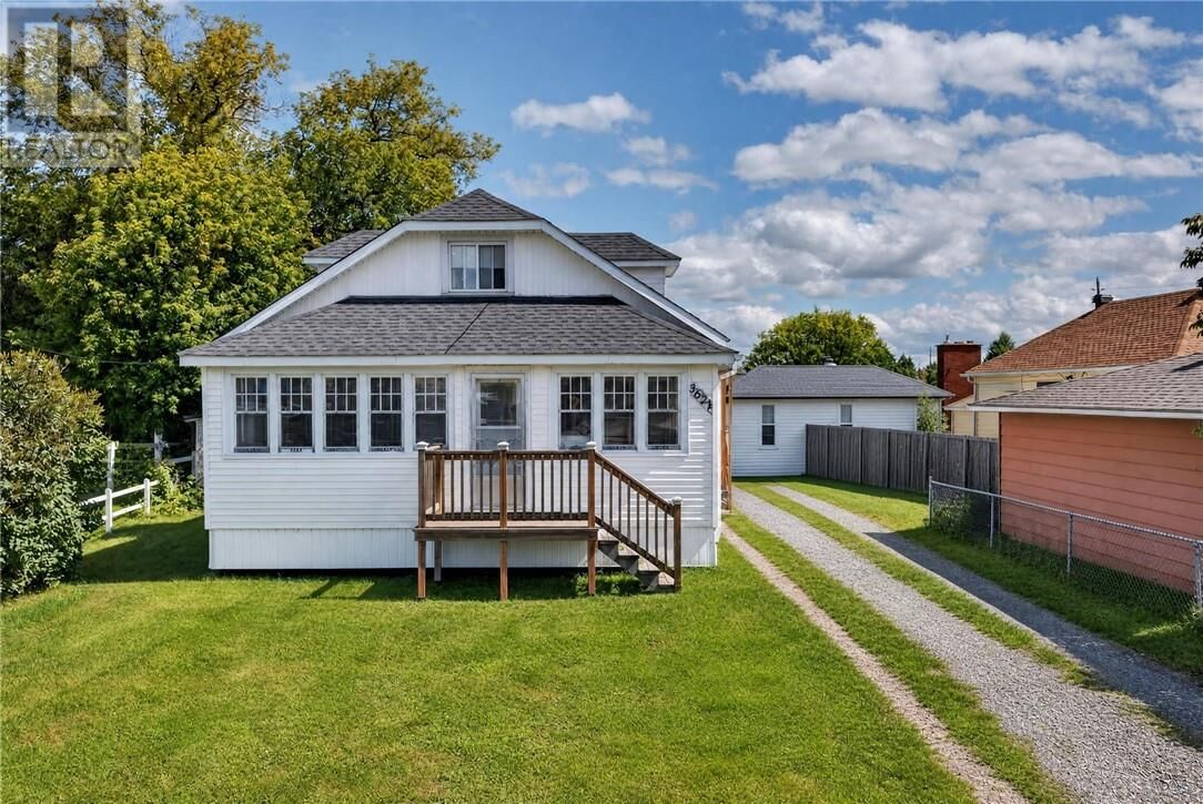 Property Photo:  3621 Errington Street  ON P0M 1L0 