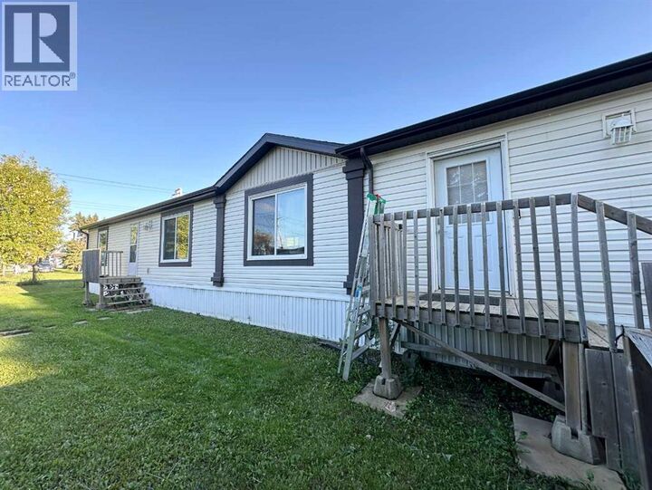 Property Photo:  5243 47 Street  AB T0B 2W0 