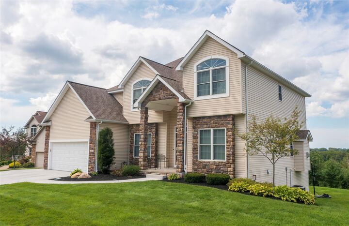 Property Photo: 1018 Copper Drive PA 16509