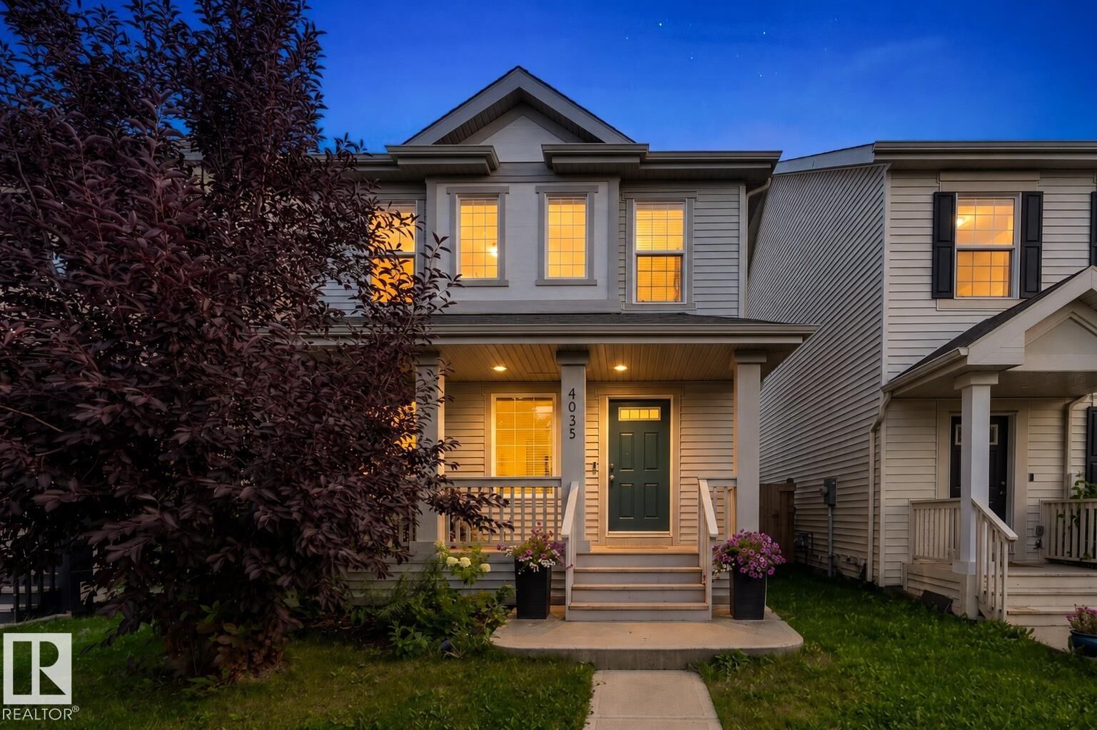 Property Photo:  4035 Chappelle Green Green SW  AB T6W 4B3 