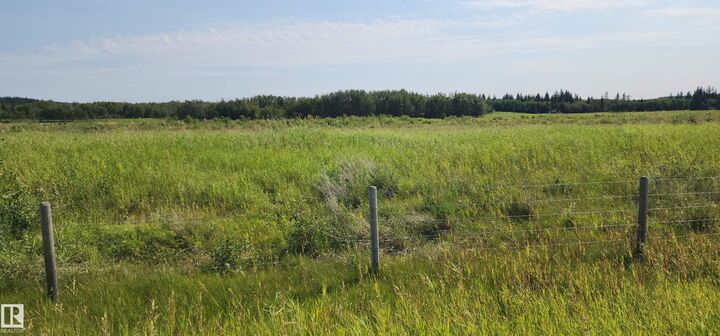 Property Photo:  Twp Rd 573 Rge Rd 61  AB T0A 1A0 