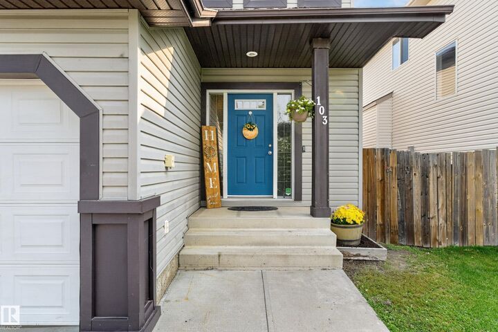 Property Photo:  103 Birch Place  AB T8L 0A5 