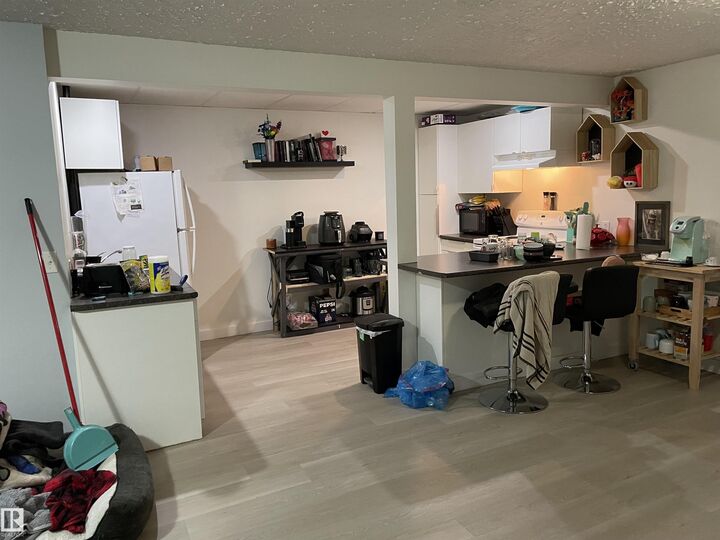 Property Photo:  3504 106 Street NW  AB T6J 1A4 