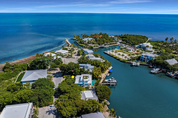 Property Photo:  313 North Drive  FL 33036 