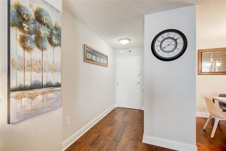 Property Photo: 2479 Peachtree Road NE 304 GA 30305