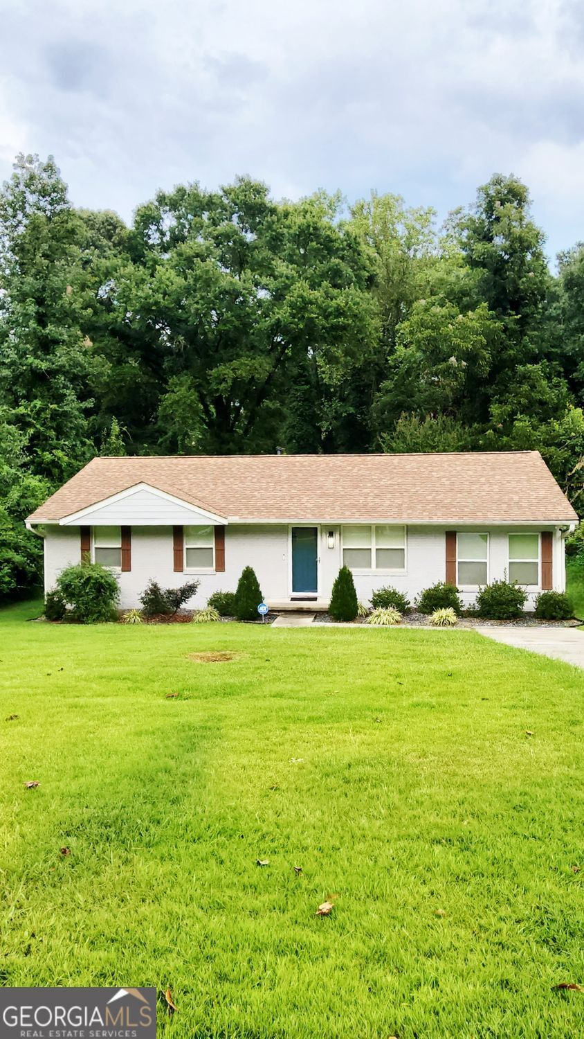 Property Photo:  4058 Sweetbriar Lane  GA 30297 