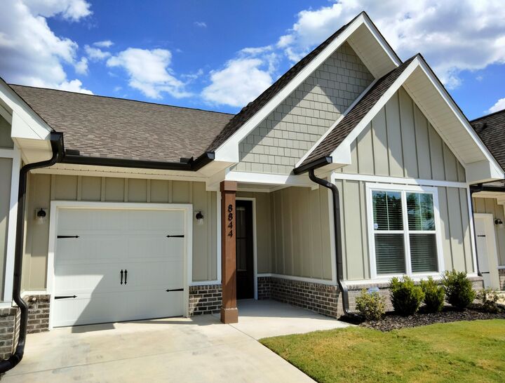 Property Photo: 8844 James Creek Drive TN 37363