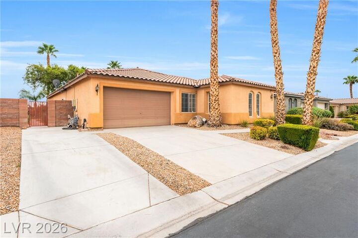 Property Photo: 6450 Hughes Springs Drive NV 89131