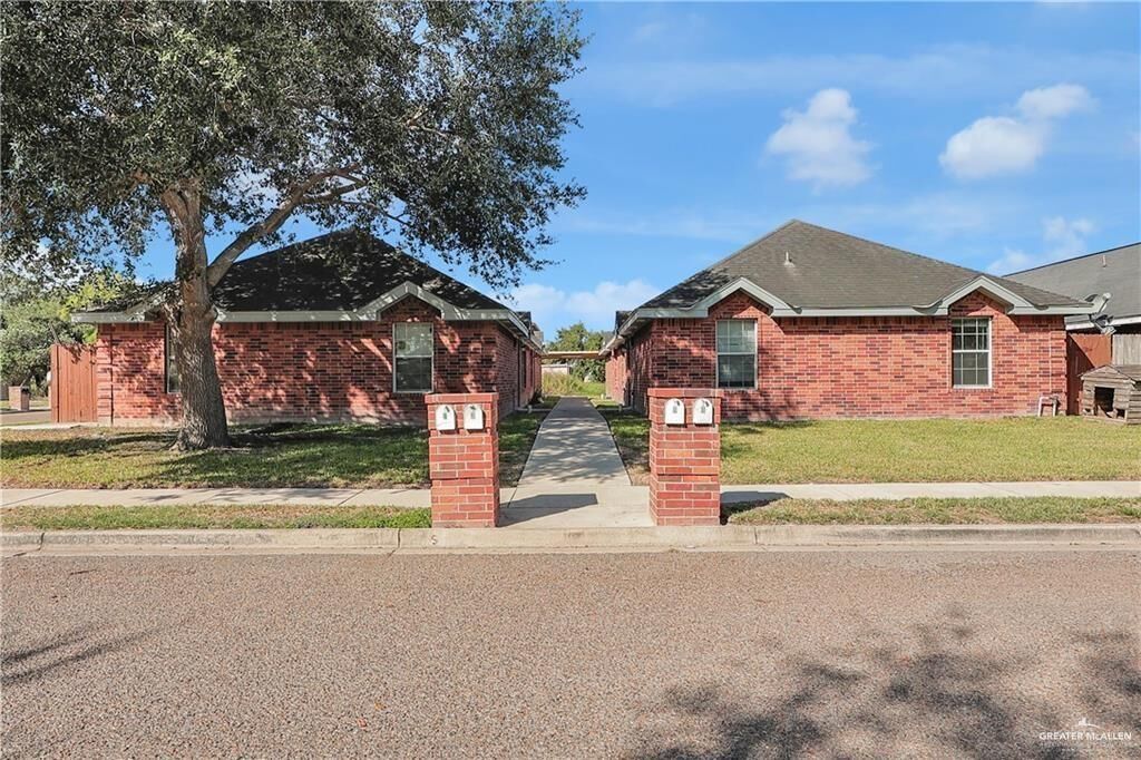 Property Photo:  1821 W Portales Drive 2  TX 78541 