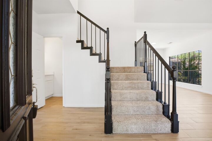Property Photo: 18319 Oakhampton Drive TX 77084