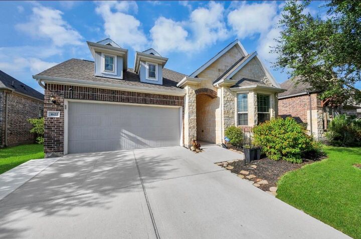 Property Photo:  1622 Mahan Drive  TX 77406 