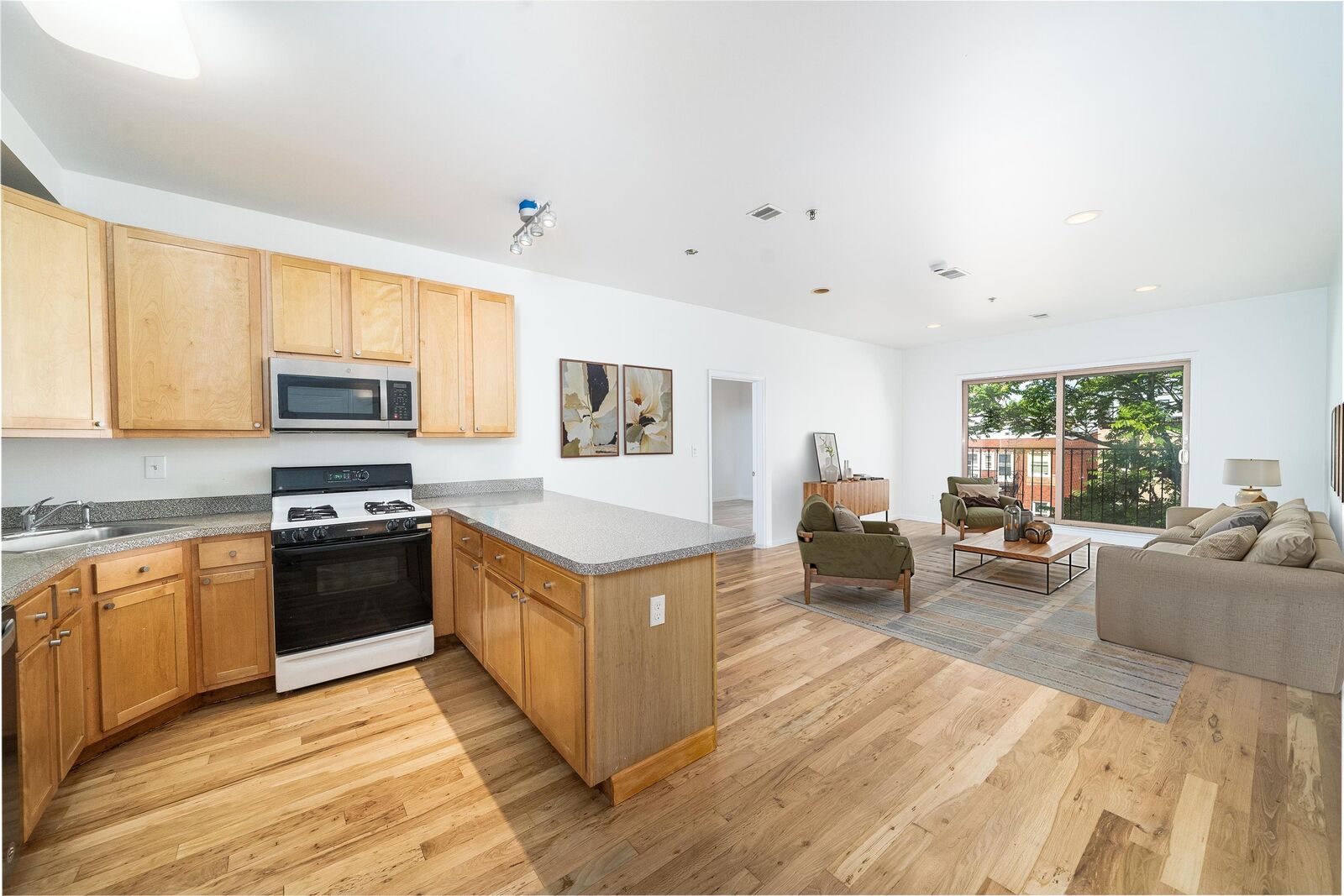 Property Photo: 109 Jackson St 4E NJ 07030