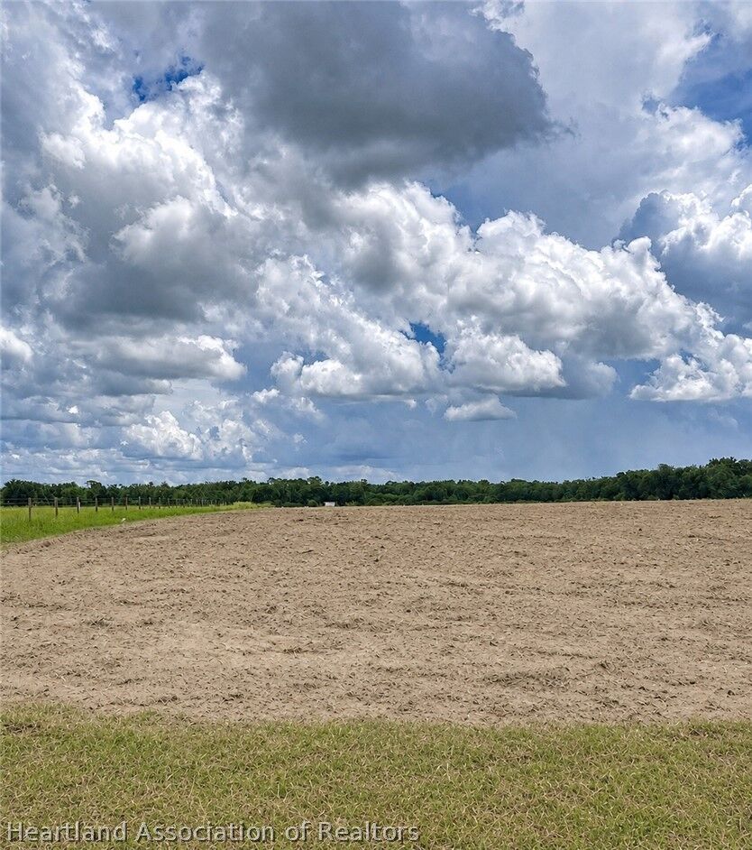 Property Photo:  N Bailey Road  FL 33873 