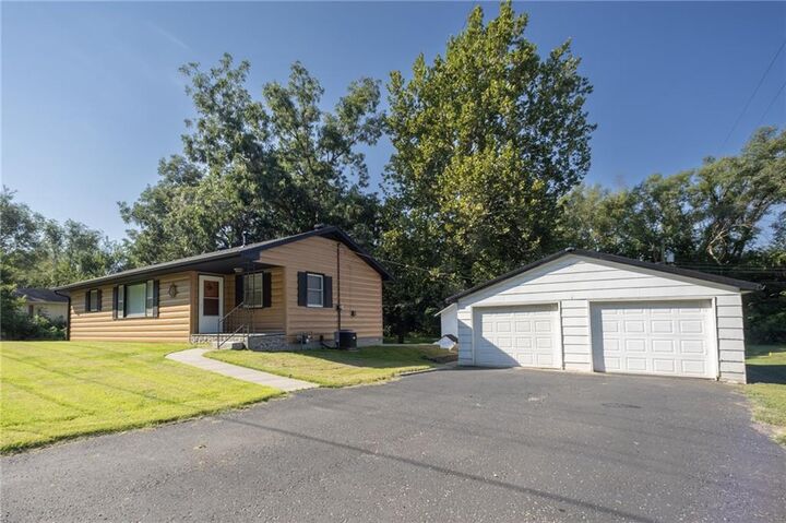 Property Photo: 507 Commercial Street MO 64451