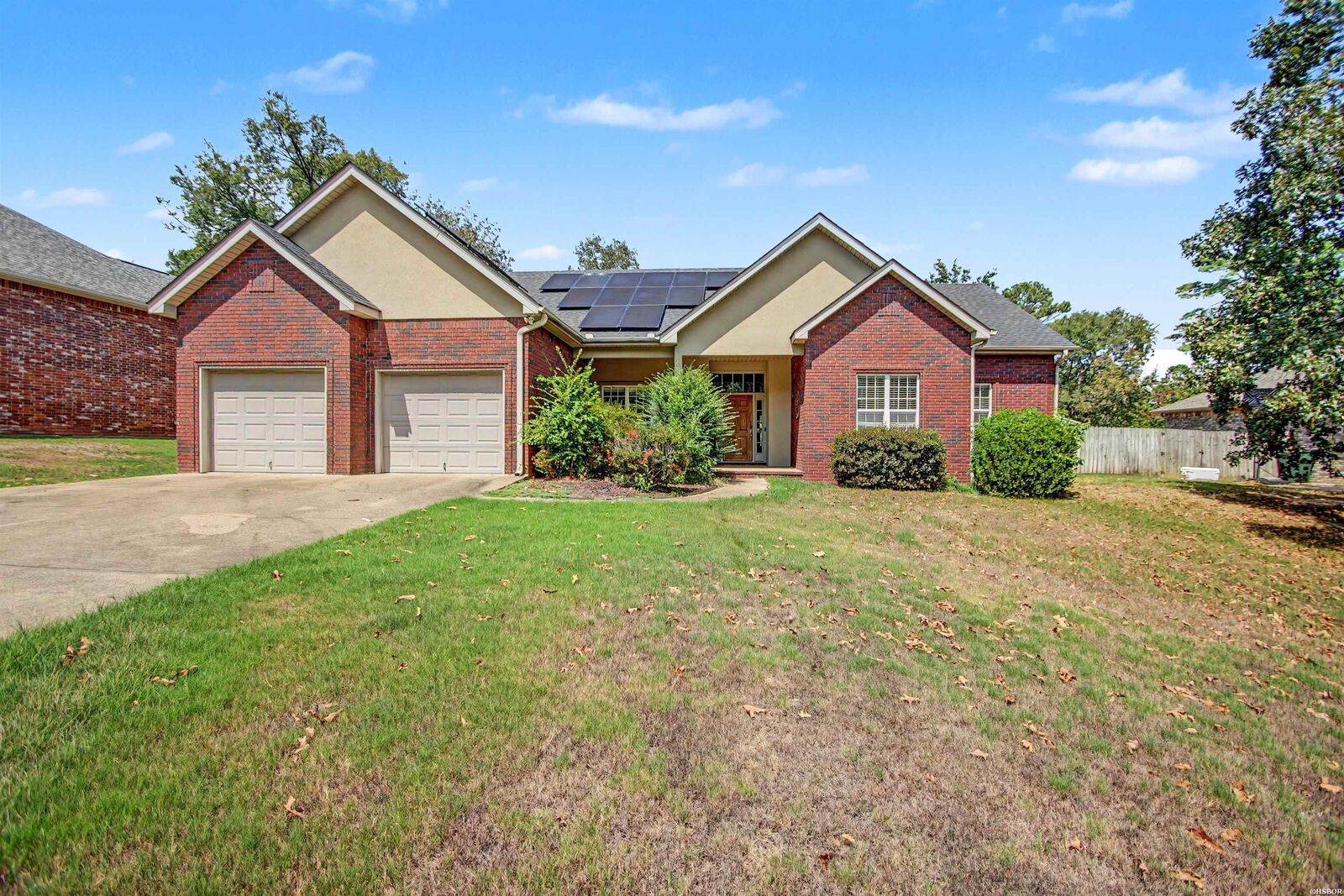 Property Photo:  142 Wildwood Forest Road  AR 71913 