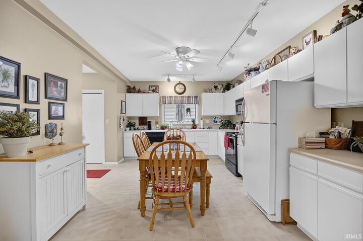Property Photo:  320 E Park Drive  IN 46750 