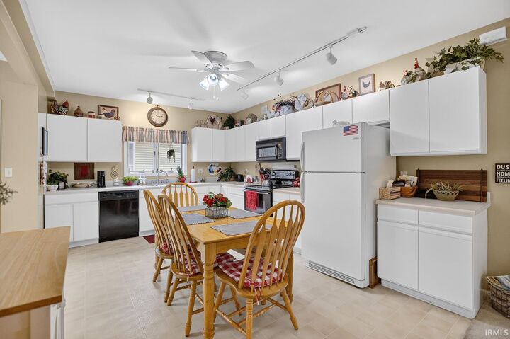 Property Photo: 320 E Park Drive IN 46750