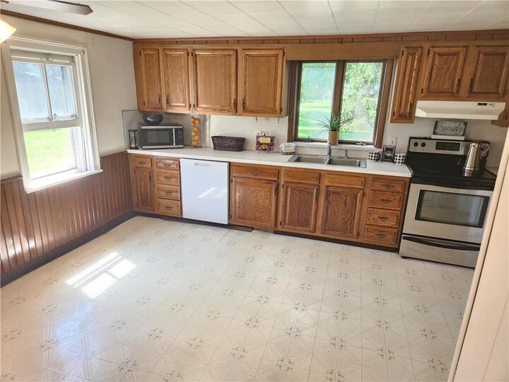 Property Photo: 1464 S Krocks Road PA 18106
