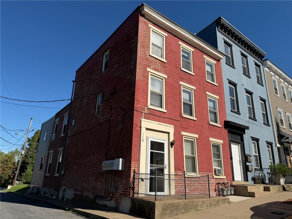 Property Photo:  116 S 6th Street 3  PA 18042 