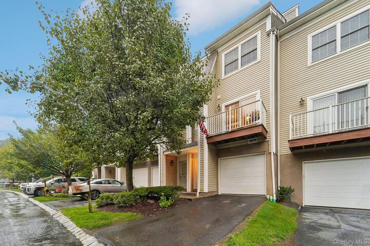 Property Photo: 122 Crystal Hill Drive NY 10970