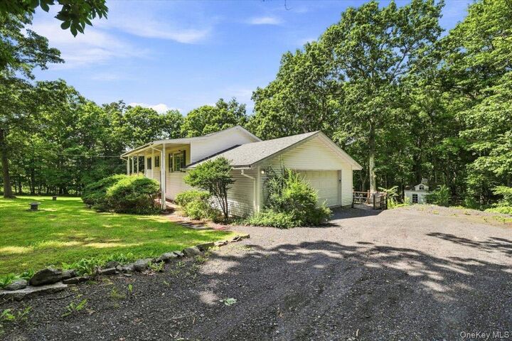 Property Photo:  1984 Greenville Turnpike  NY 12771 