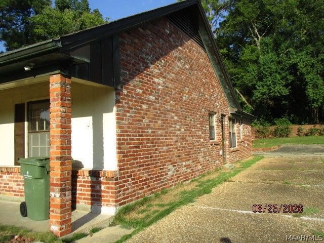 Property Photo: 3749 Fieldcrest Drive AL 36111