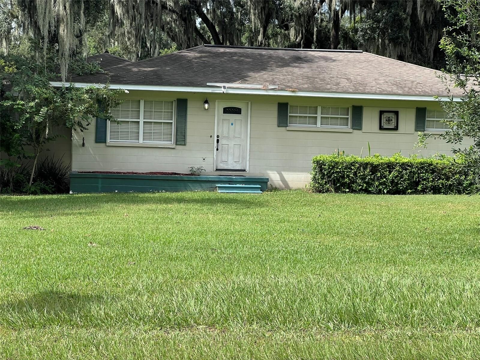 Property Photo: 315 W Carter Road FL 33813