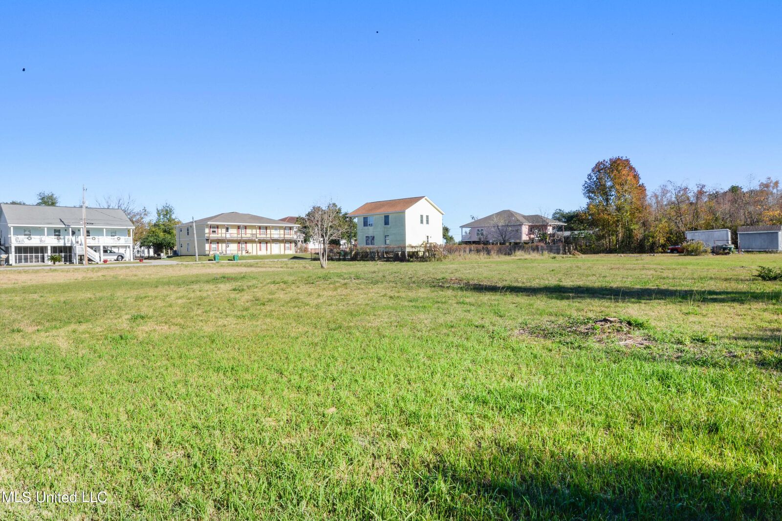 Property Photo:  310 Perron Street  MS 39576 