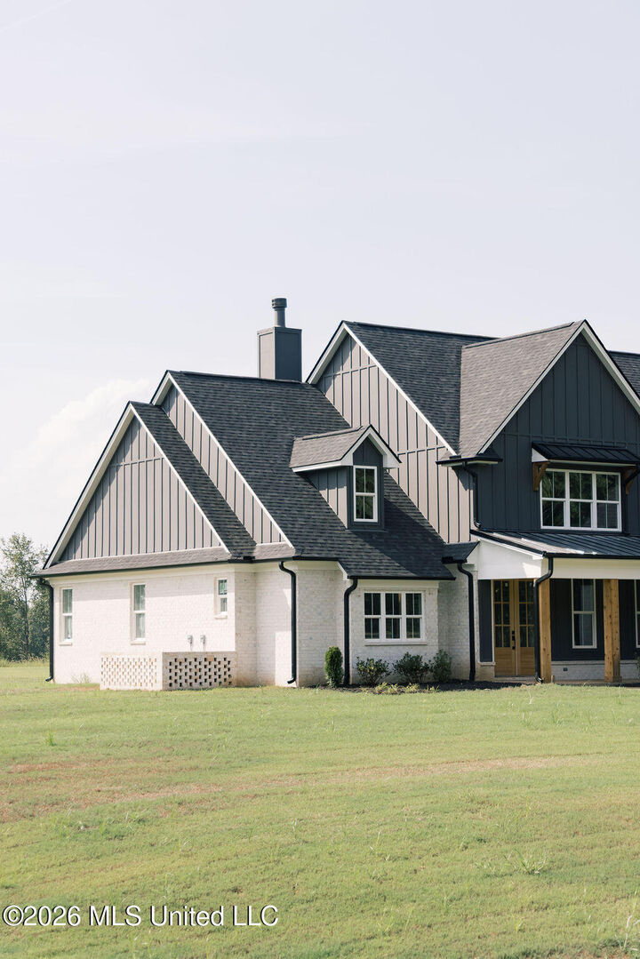 Property Photo:  5163 Old Barn Cove  MS 38618 