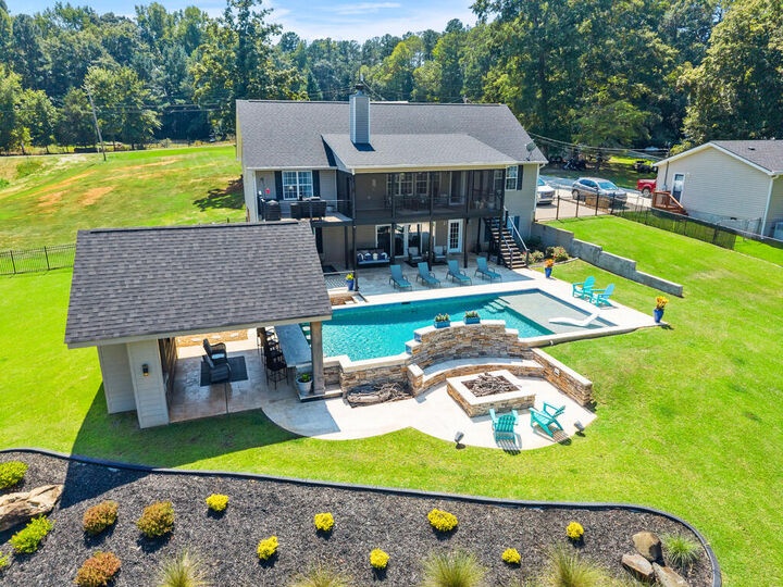 Property Photo:  110 Crooked Creek Bay Road  GA 31024 
