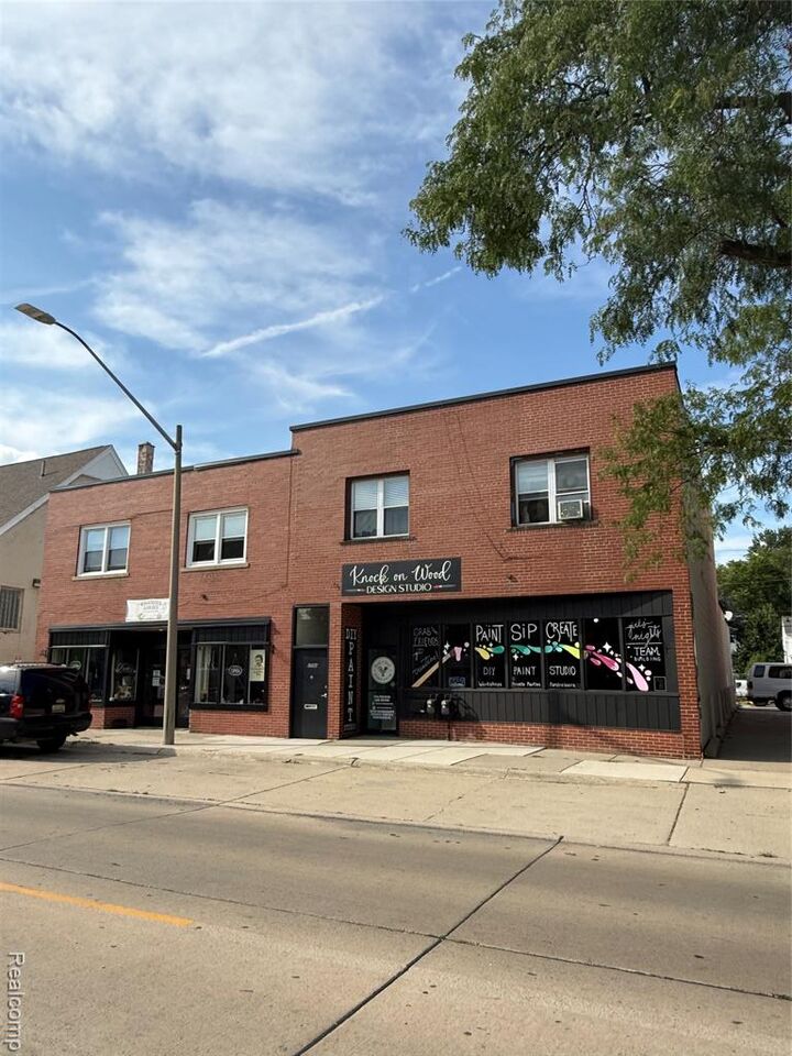 Property Photo: 1790 Oak Street MI 48192 5424