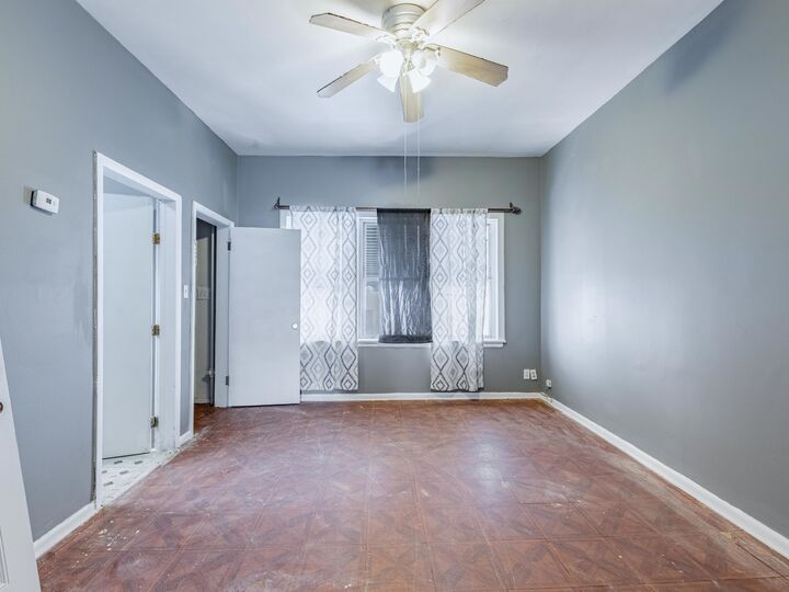 Property Photo: 4722 S Ada Street IL 60609