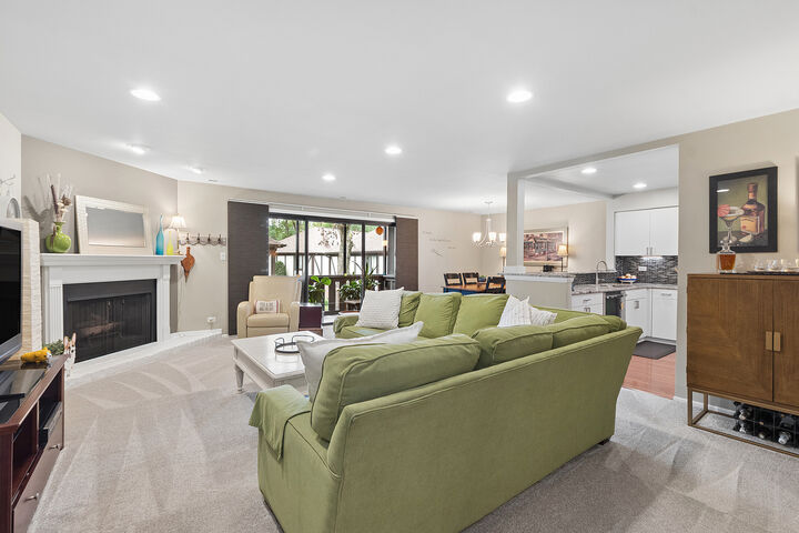 Property Photo:  8225 Juniper Court 34D  IL 60465 