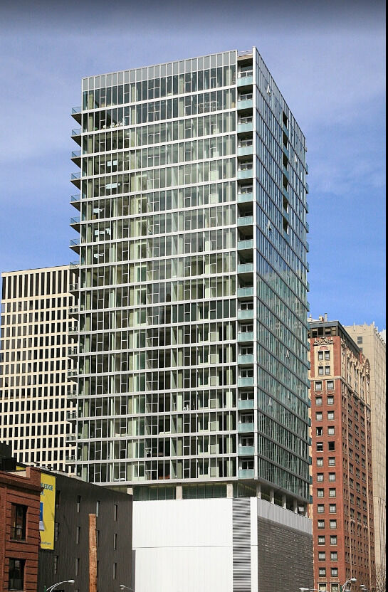 Property Photo: 550 N Saint Clair Street 1103 IL 60611