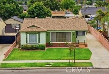 Property Photo:  5412 Lemoran Avenue  CA 90660 