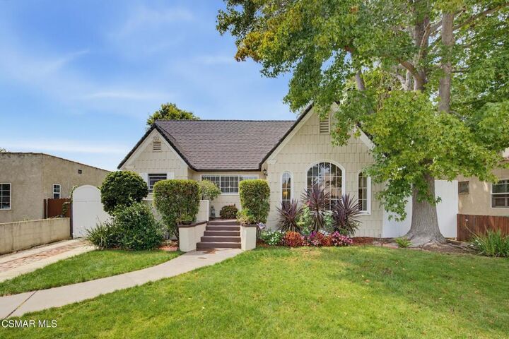 Property Photo:  3935 Alla Road  CA 90066 