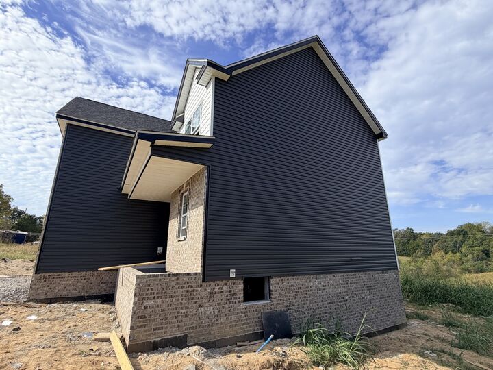 Property Photo: 3694 Old Highway 48 TN 37040