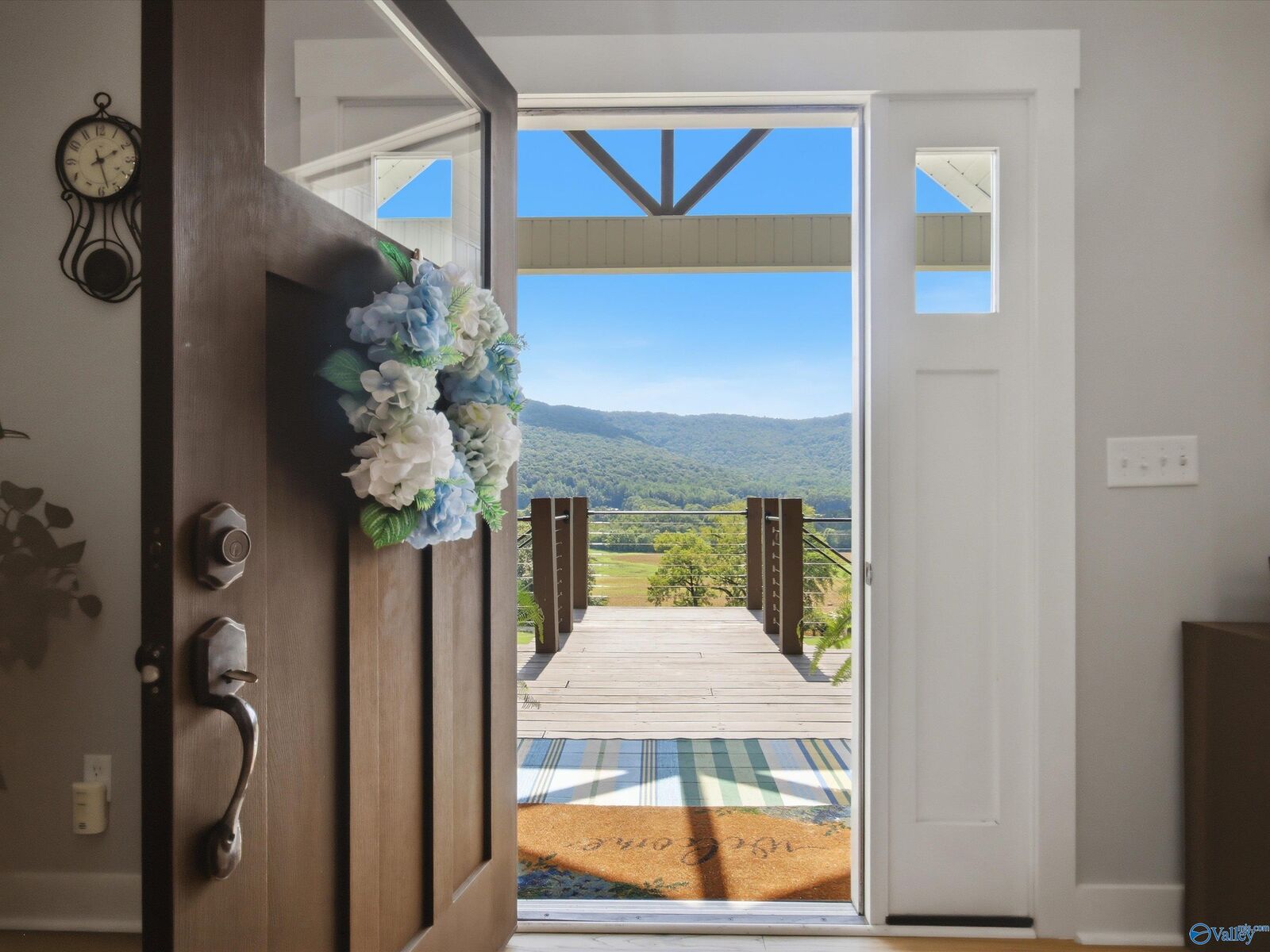Property Photo:  582 County Road 4  AL 35751 
