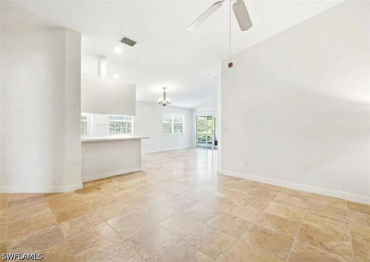 Property Photo: 7405 Emilia Lane FL 34114